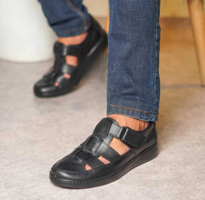 الصندال الطبي MEDICAL